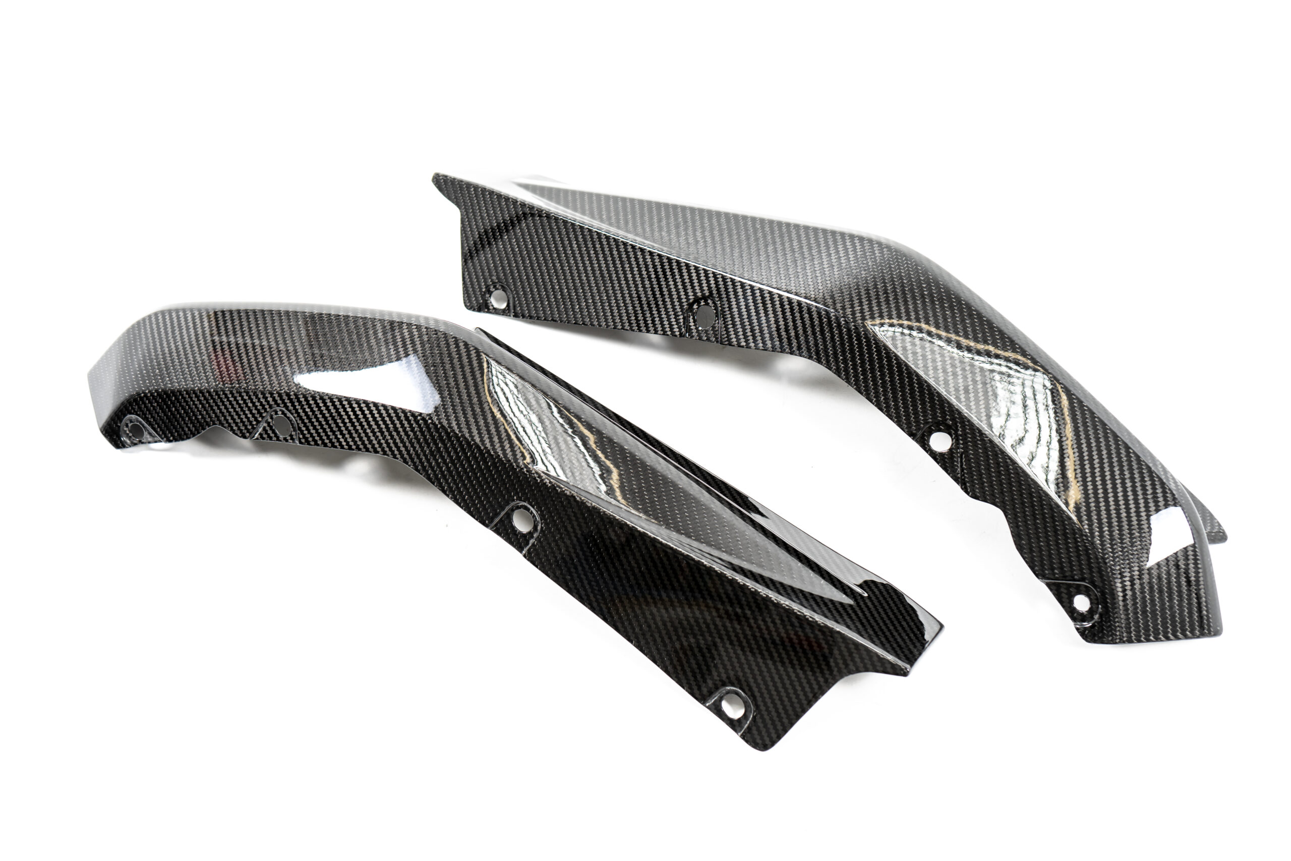 BMW M3 G80 G81 M4 G82 STOSSSTANGE HINTEN SEITENSCHWELLER (5)