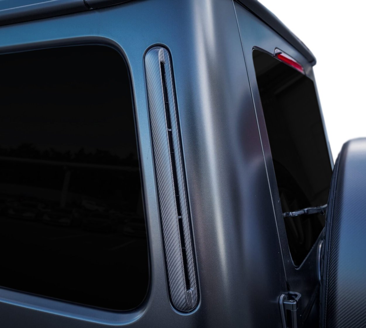 MERCEDES BENZ G-Klasse Hintere Säule Luftkanäle 2